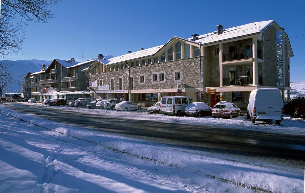 Hotel Et Residence Le Clos Cerdan Mont-Louis Bagian luar foto